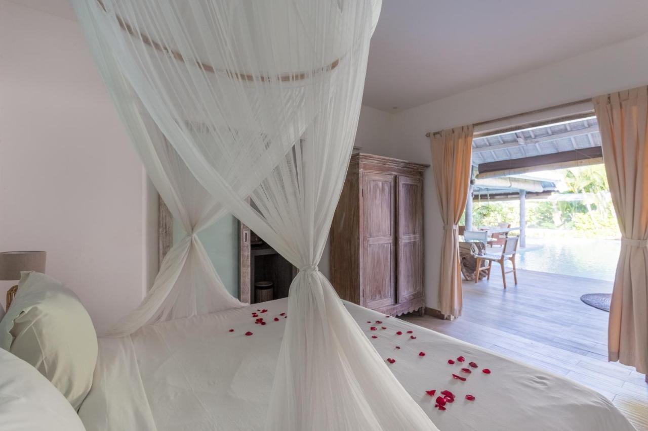 Cocowhite Villa スミニャック エクステリア 写真