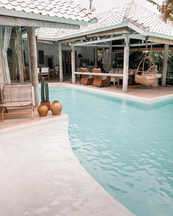 Cocowhite Villa スミニャック エクステリア 写真
